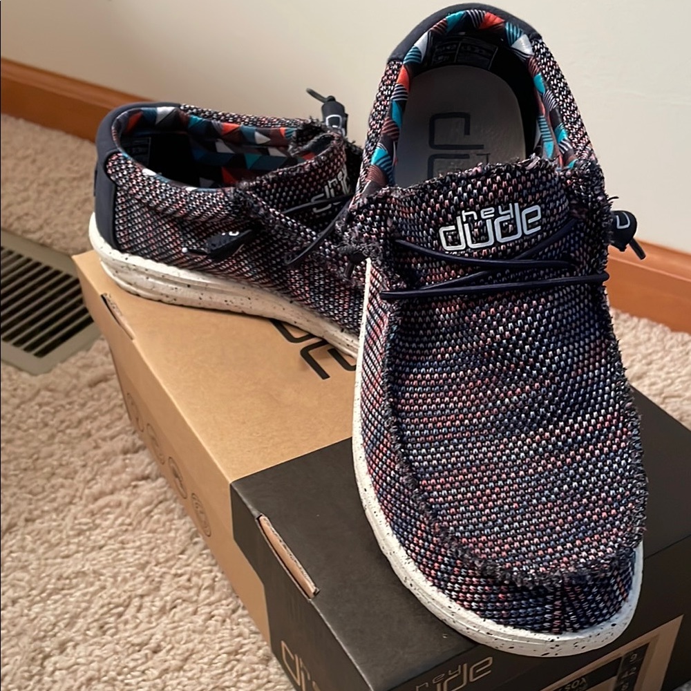 Hey Dude Wally Sox mens size 9